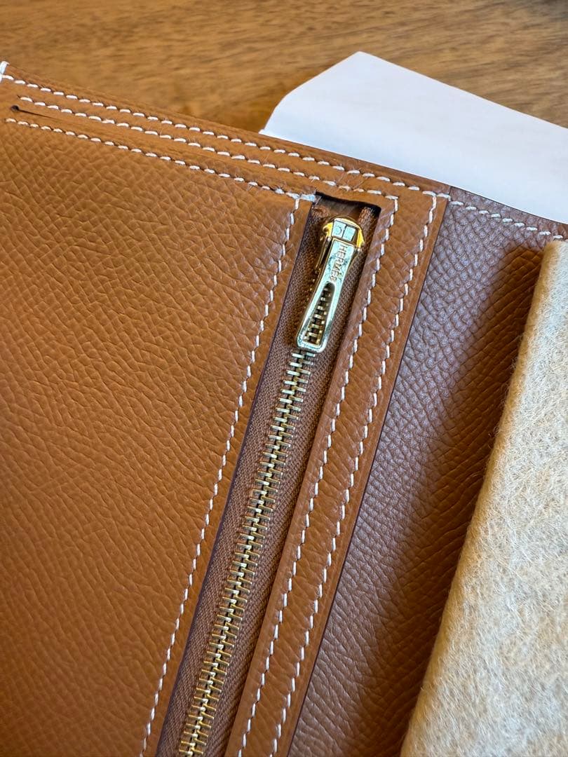 HERMES べアンコンパクトゴールド 新品未使用