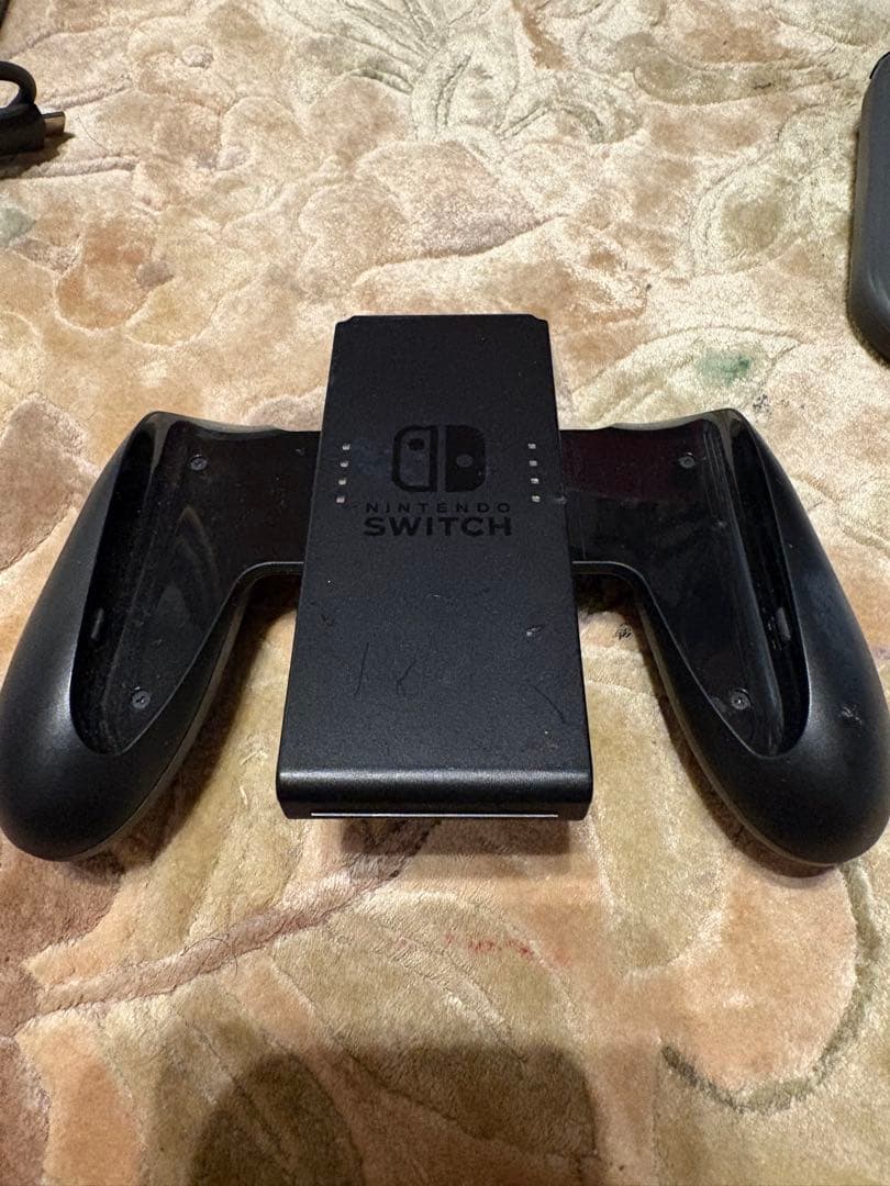 Nintendo Switch 1グレー 本体　128GBメモリーカード付き。