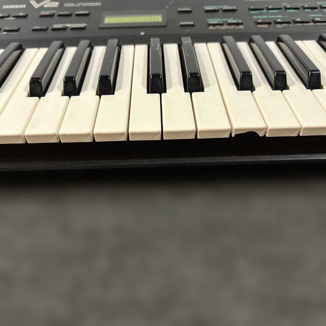 YAMAHA V2シンセサイザー / ヤマハ ヴィンテージ アナログ