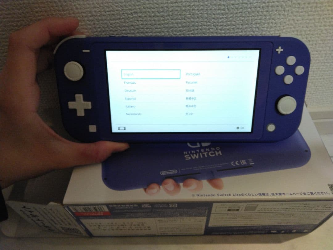 Nintendo Switch Lite ピンク・ブルー