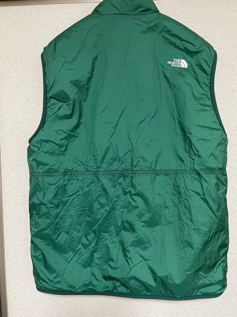 THE NORTH FACE　リバーシブルエクストリームパイルベスト