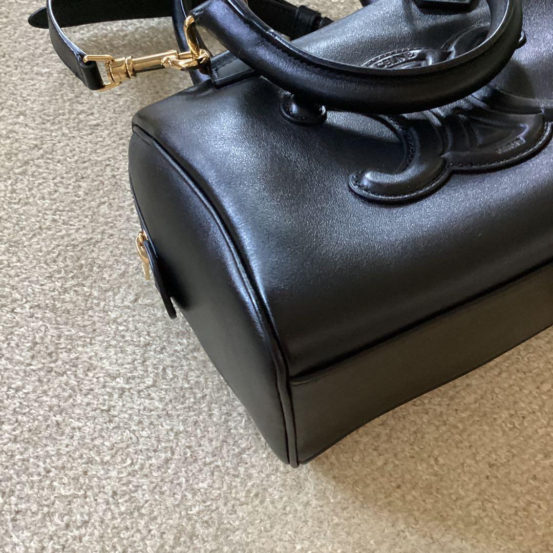 お決まり品　セリーヌスモールボストンバック黒トリオンフ
