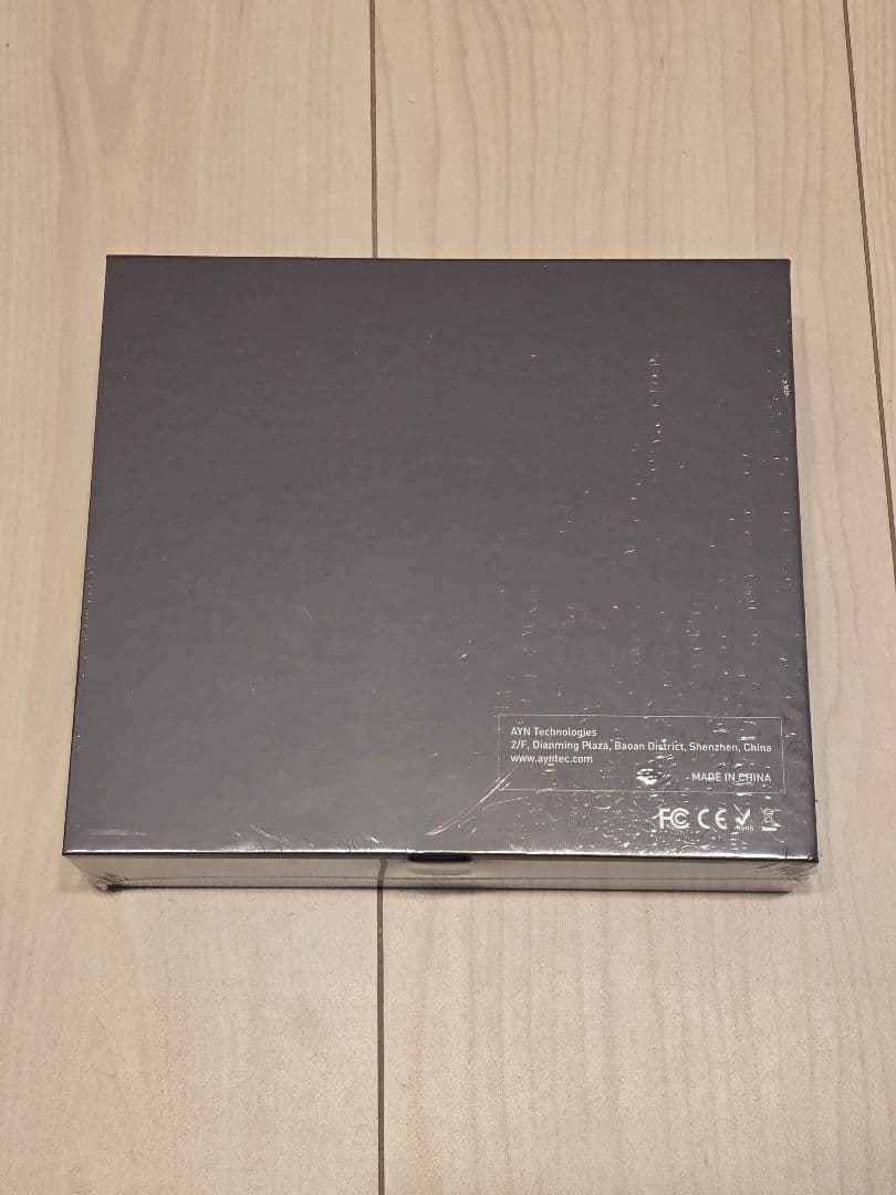 AYN Thor Pro 12GB+256GB Rainbowカラー