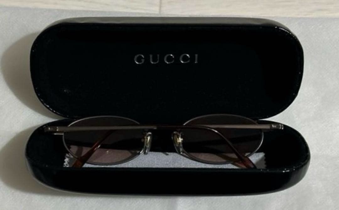 GUCCIレディースサングラス