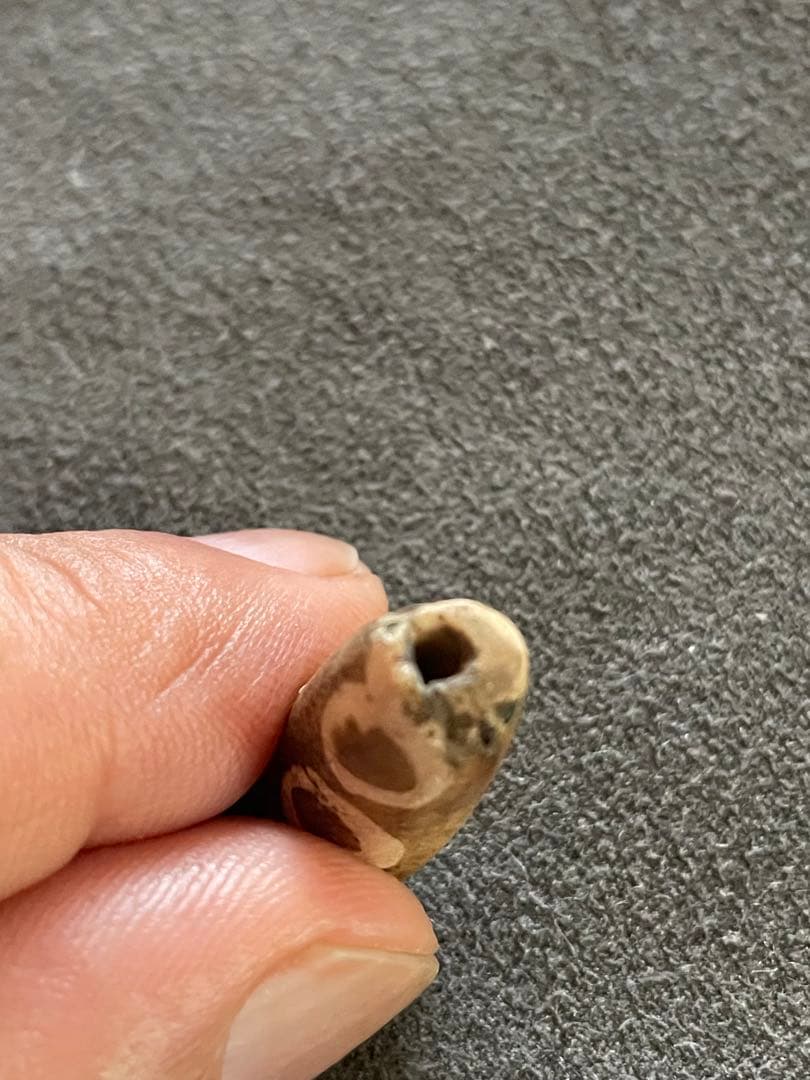 アンティーク六眼天珠　チベット　とんぼ玉　出土品