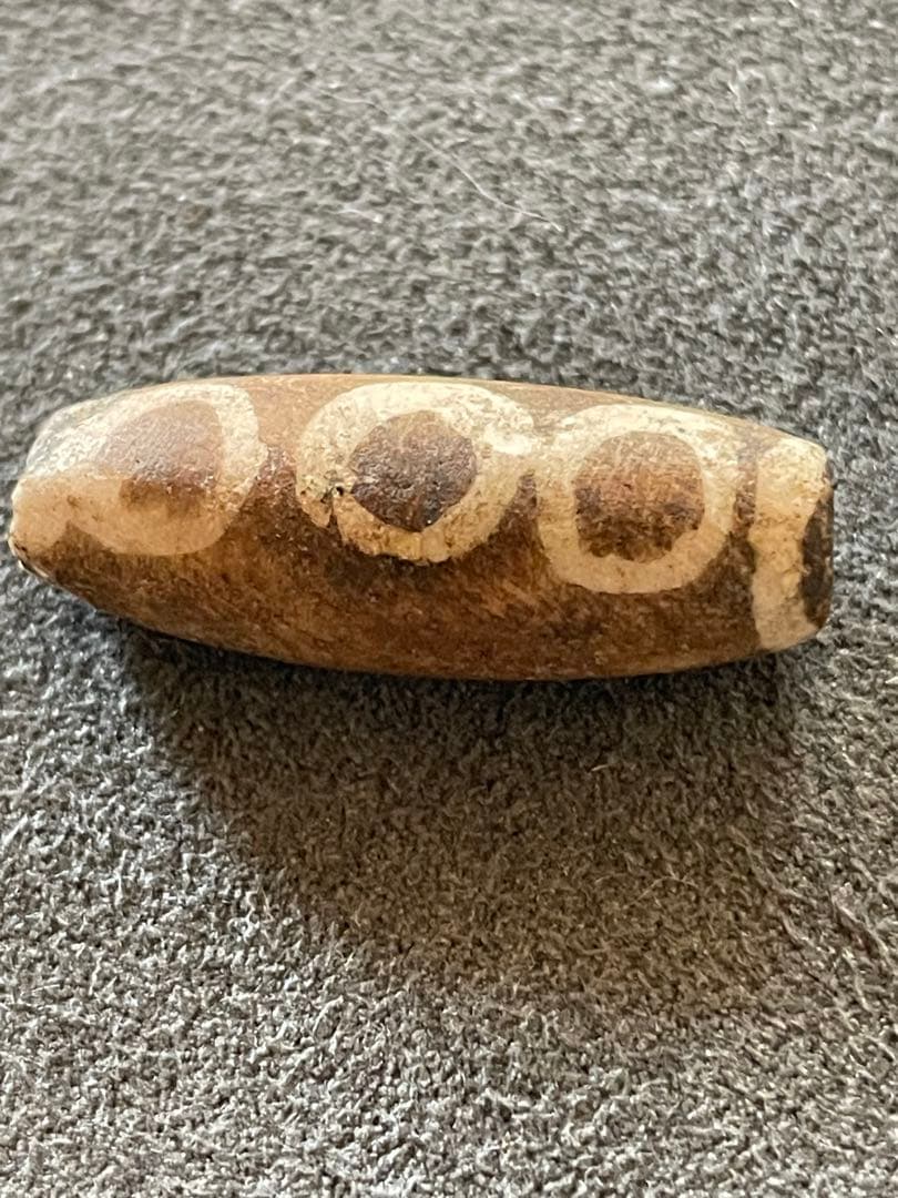 アンティーク六眼天珠　チベット　とんぼ玉　出土品