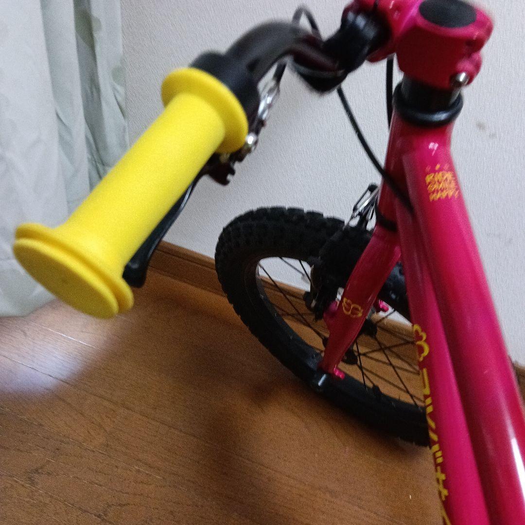 GK　東京都町田市　室内保管　ヨツバサイクル ピンク 16インチ