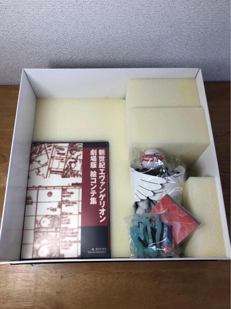 【美品】新世紀エヴァンゲリオン劇場版BOX