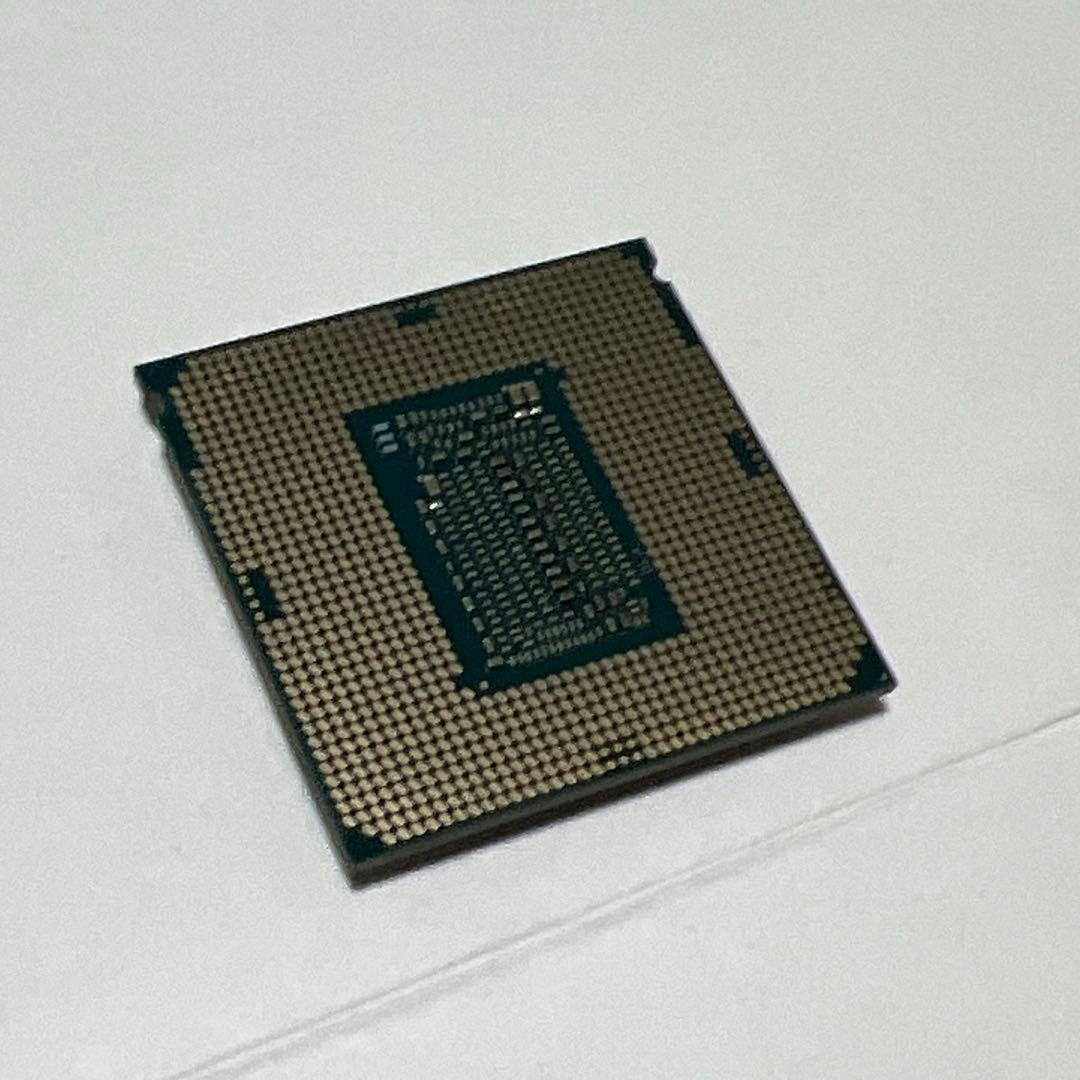 Intel core i7 9700k 中古　動作確認済み