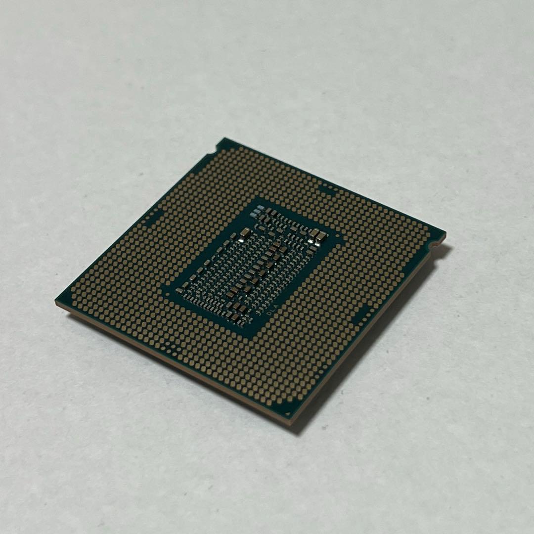 Intel core i7 9700k 中古　動作確認済み