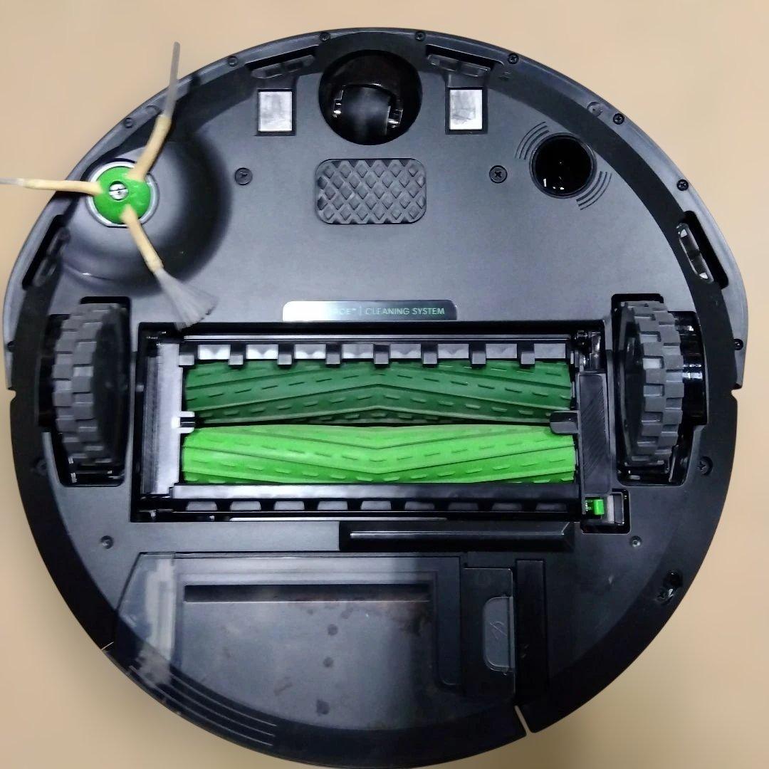 ②ルンバ i3 アイロボット ロボット掃除機