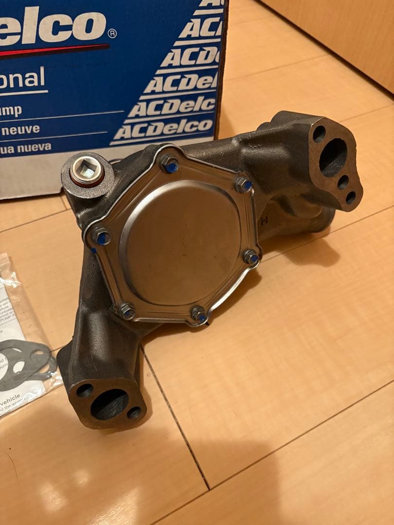 ACDelco 新品 ウォーターポンプ キャデラックブロアム