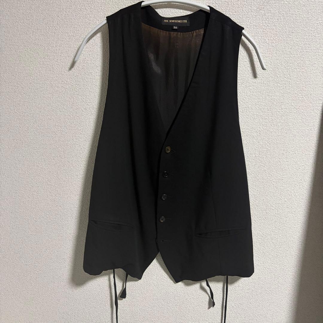 ANN DEMEULEMEESTER ブラックベスト 38