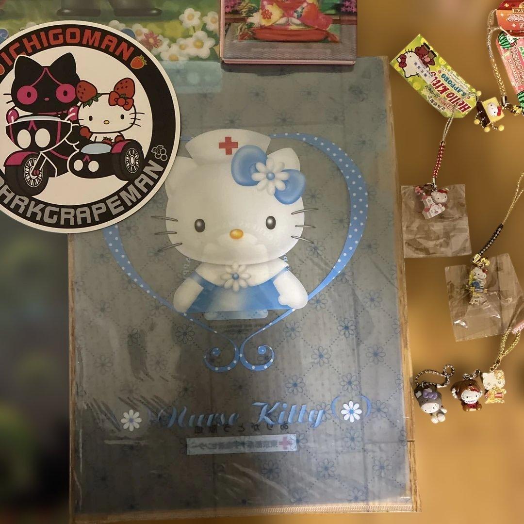 【匿名配送:28個セット】ご当地キティ まとめ出品 ハチミツとクローバー含む