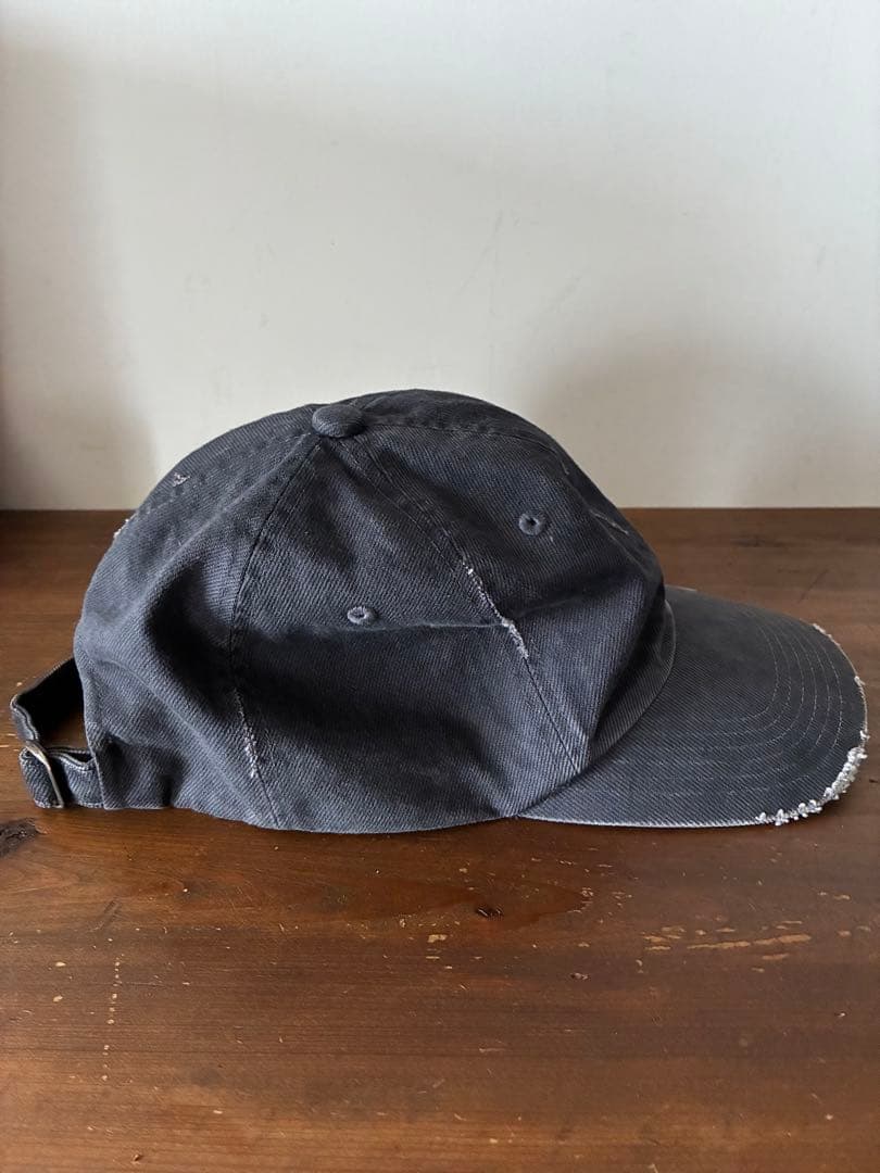 名作　美品　doublet / CAP WITH BOTTLE OPENER