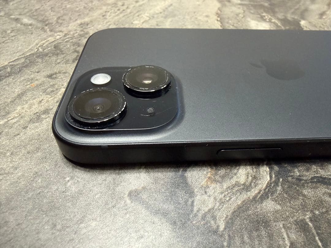 iPhone15 本体　128gb ブラック　SIMフリー