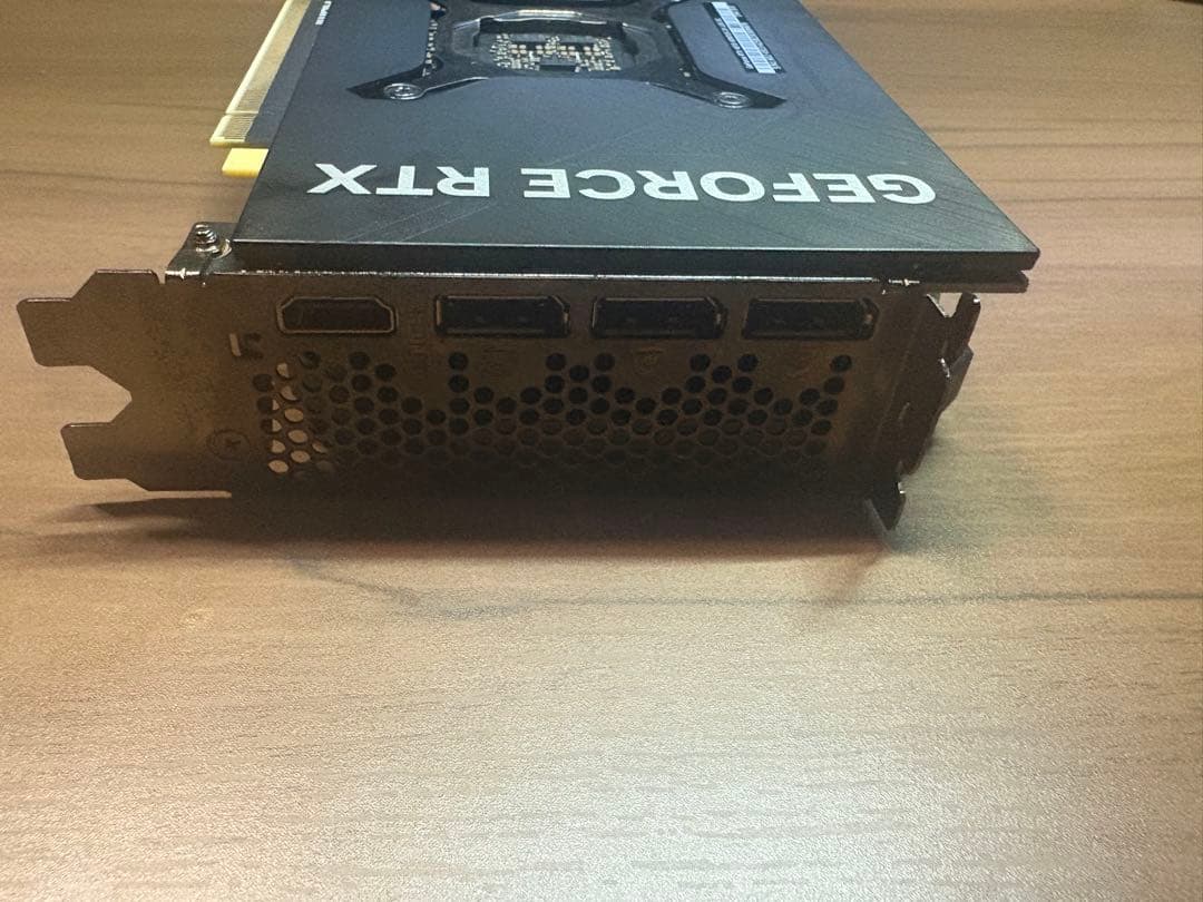 グラフィックボード・グラボ・ビデオカード MSI GeForce RTX 4070 VENTUS 2X