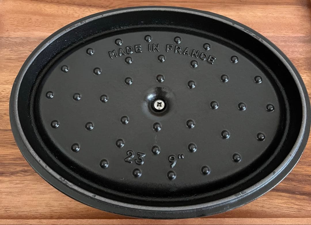 staub ストウブ ピコ・ココットオーバル 23cm