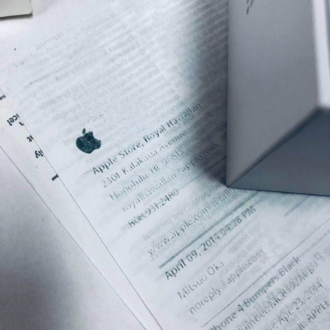 未使用Apple iPhone 4S SIMフリーUSモデル