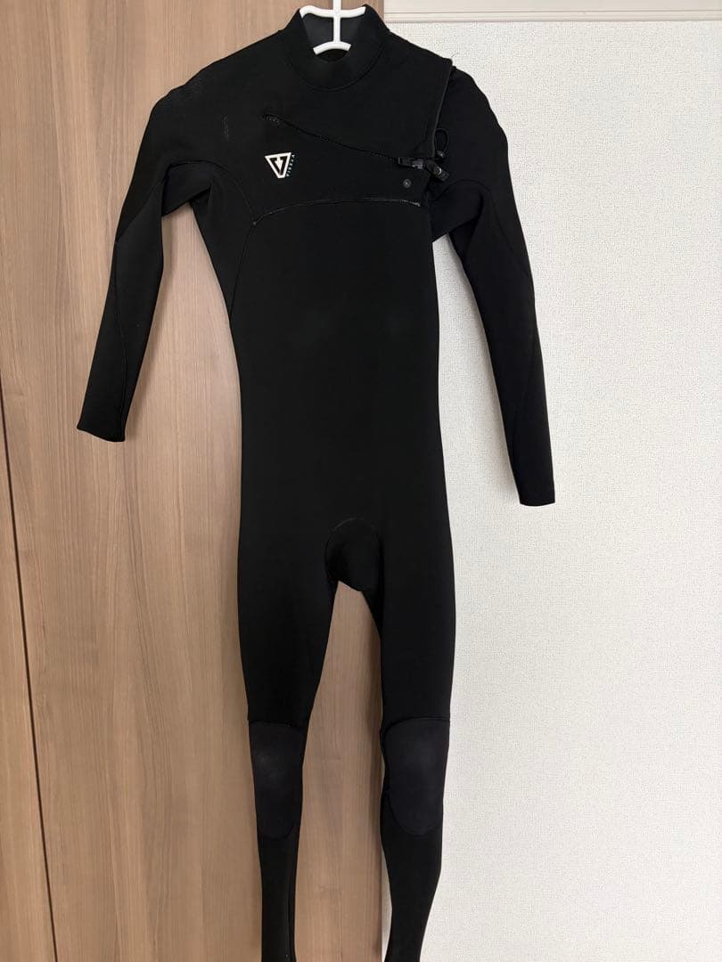 vissla 3mm2mmフルスーツ