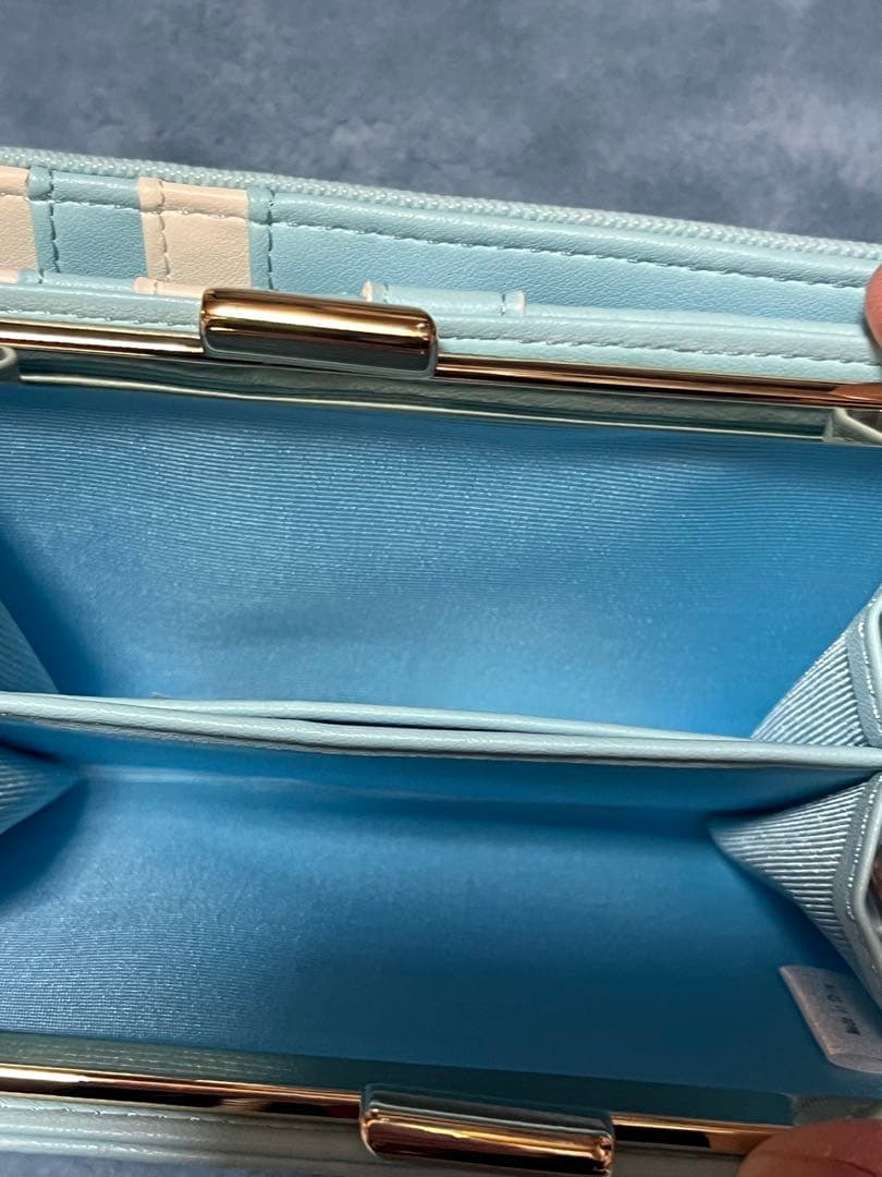&chouette シナモロールコラボ財布
