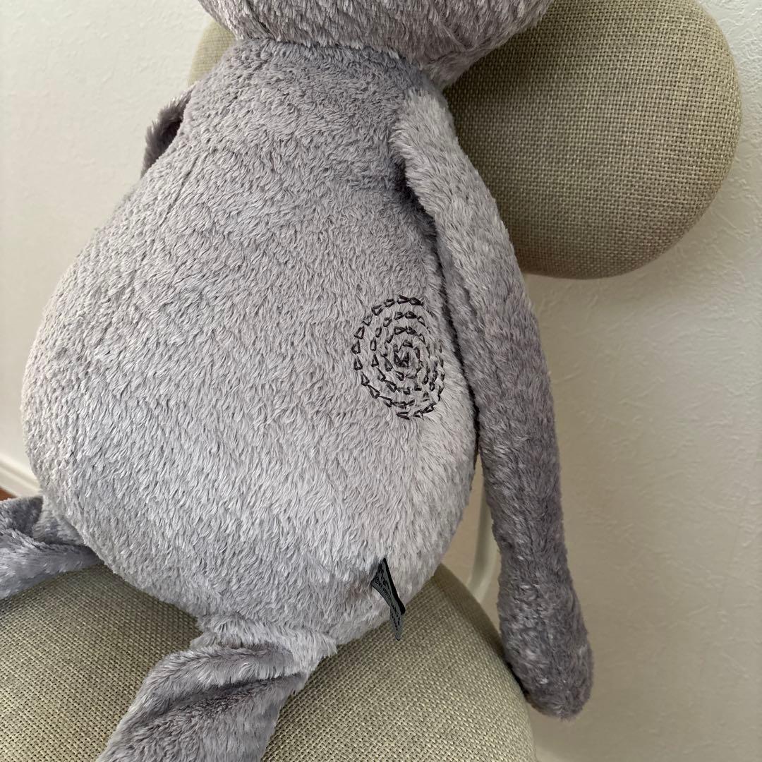 マンハッタナーズ　MANHATTANER’S グレーの猫 ぬいぐるみ