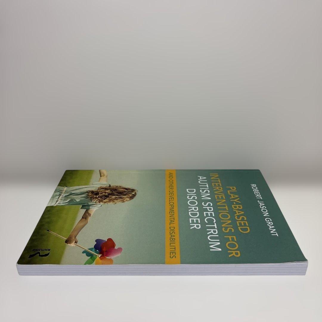 洋書 Autism Spectrum Disorder / Robert Jason