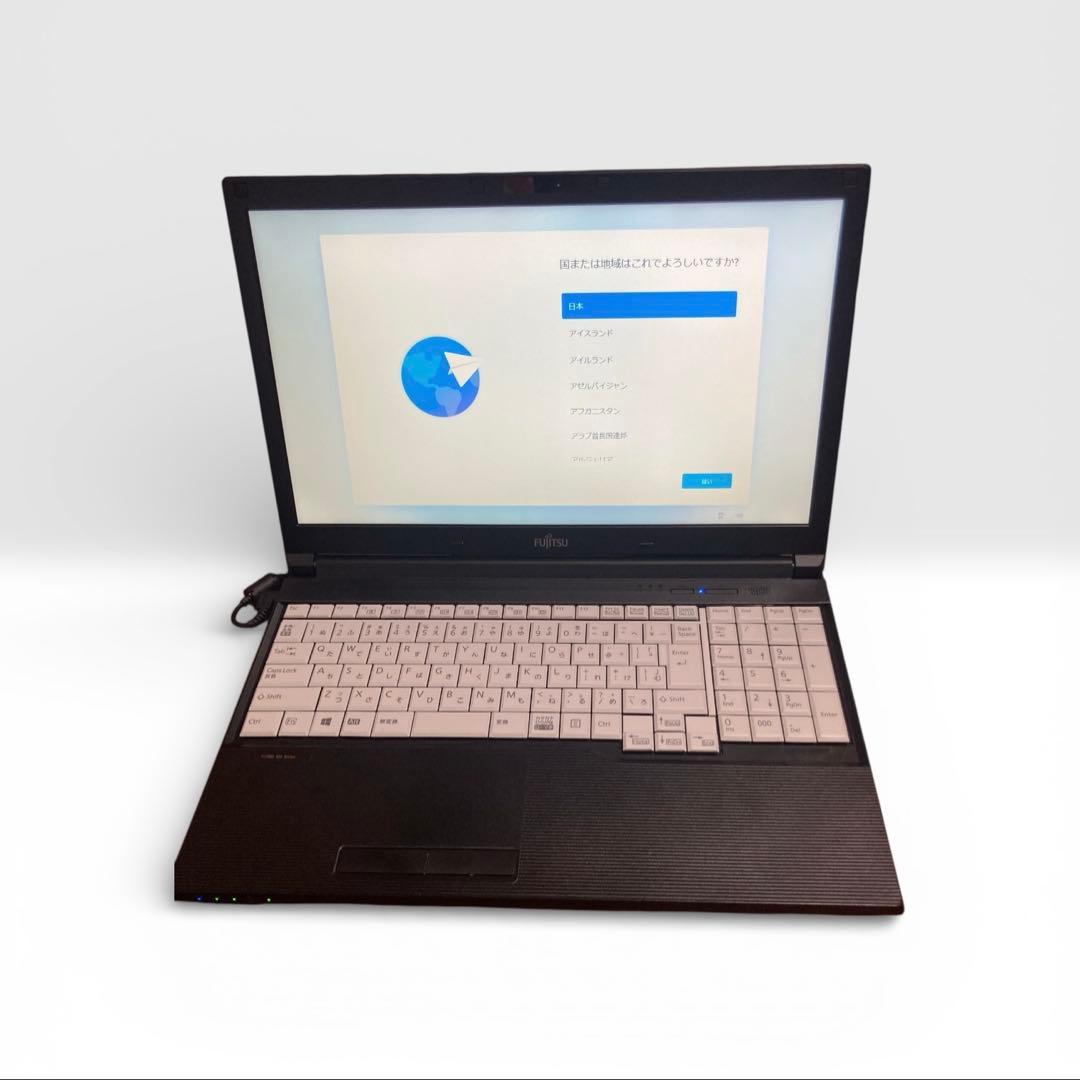 ノートPC 富士通 FMVC0500B /15.6インチ/初期化済み