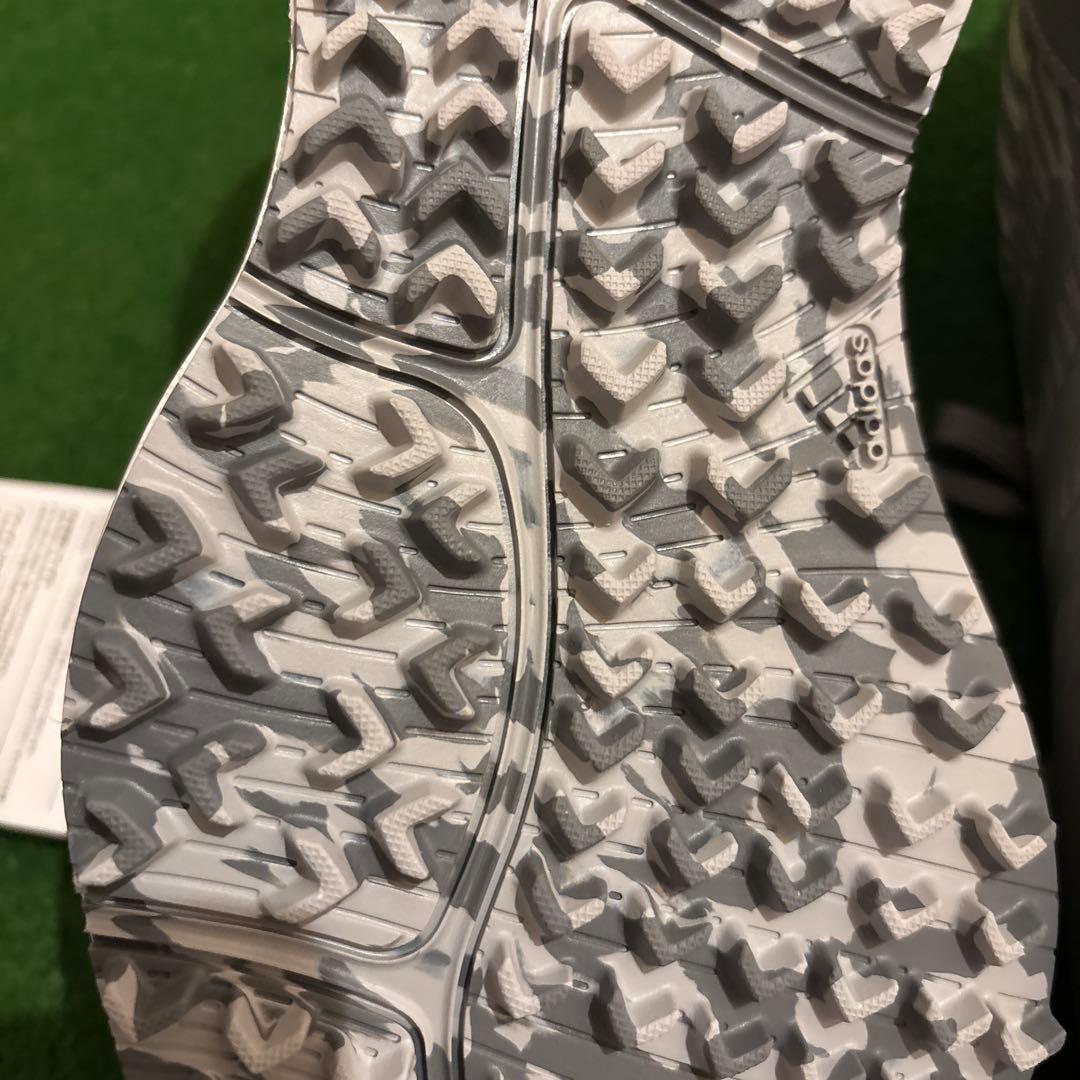 新品未使用adidas レディースゴルフシューズ グレー 23cm GZ3911