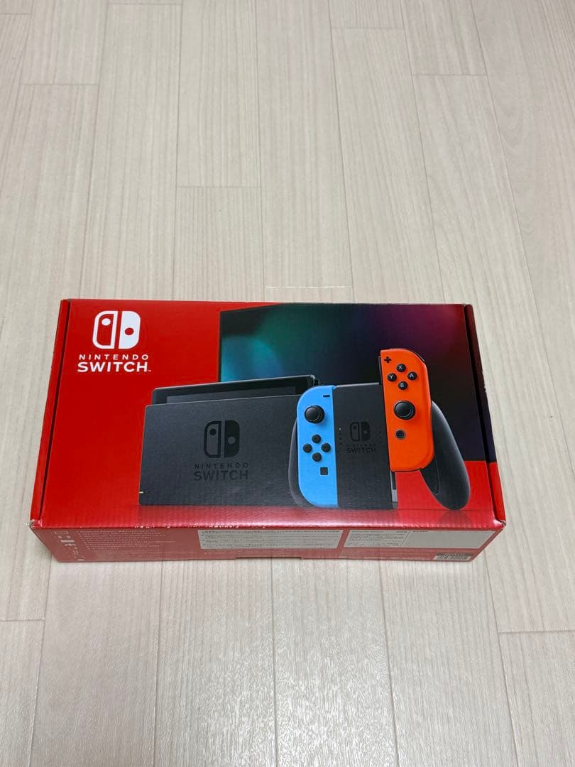 任天堂Switch 本体　美品