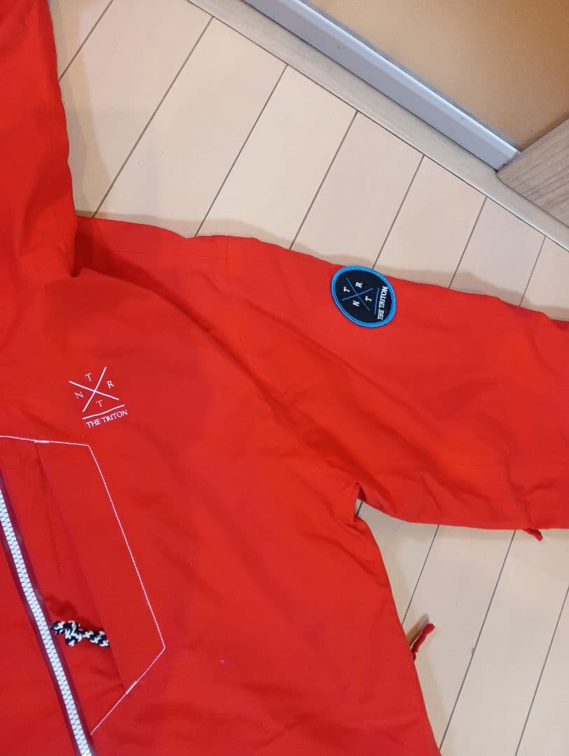 TRITONスノーボードLサイズ　トライトンGORE-TEX REWスノーボード