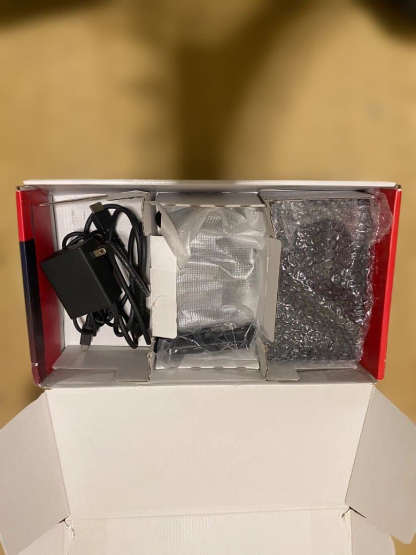 Nintendo Switch Initendo switch