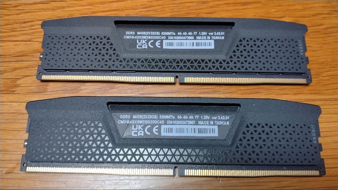 Corsair DDR5 64GB（32GBx2）5200MT/s 外箱なし