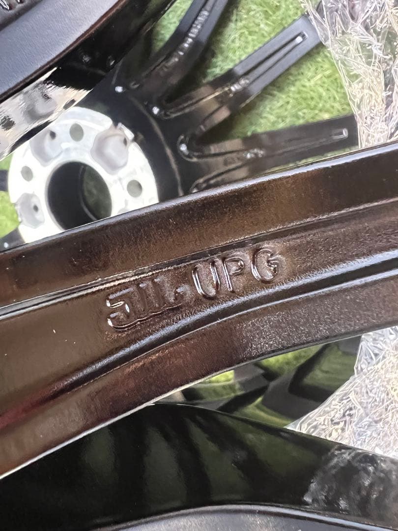 【美品】メルセデスベンツ純正アルミホイール AMG GT4ドアクーペ