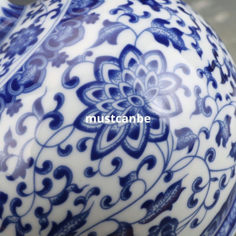 大清乾隆青纏枝紋石榴瓶 景徳鎮 陶磁器 装飾品 現代工芸品 美術品 置物