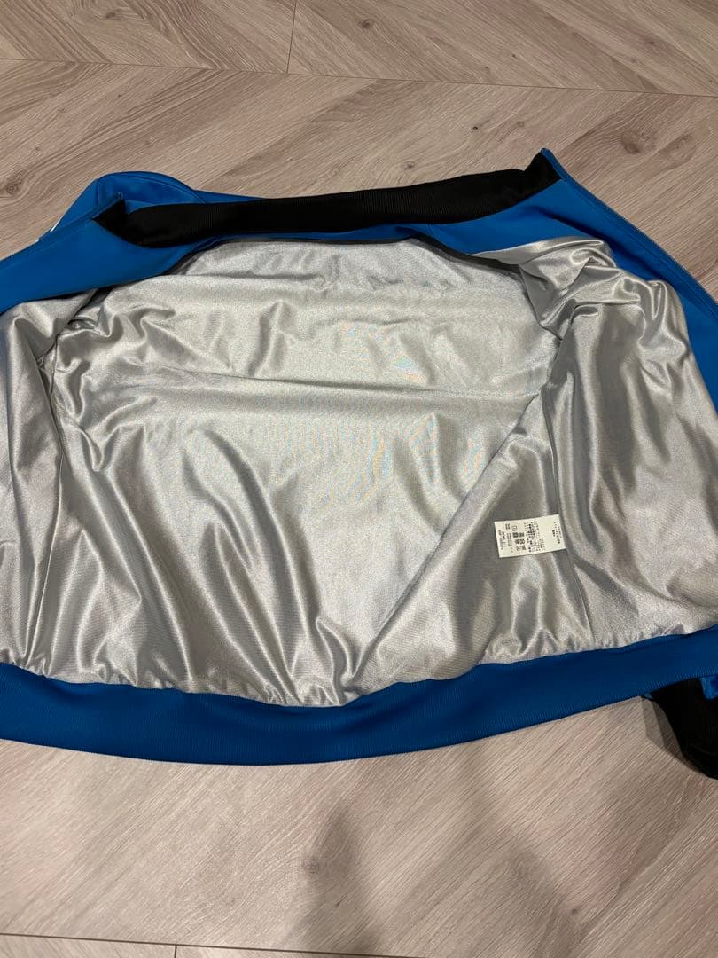 【美品】V12 冬用アウター Mサイズ ゴルフウェア