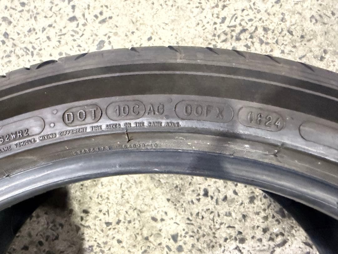 Tomozosan 235/45R21 ミシュランタイヤ　1本
