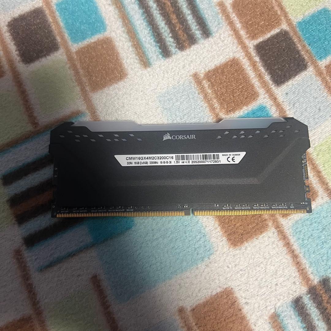 デスクトップPC用メモリ 64GB[16GB×4枚] DDR4-3200MHz