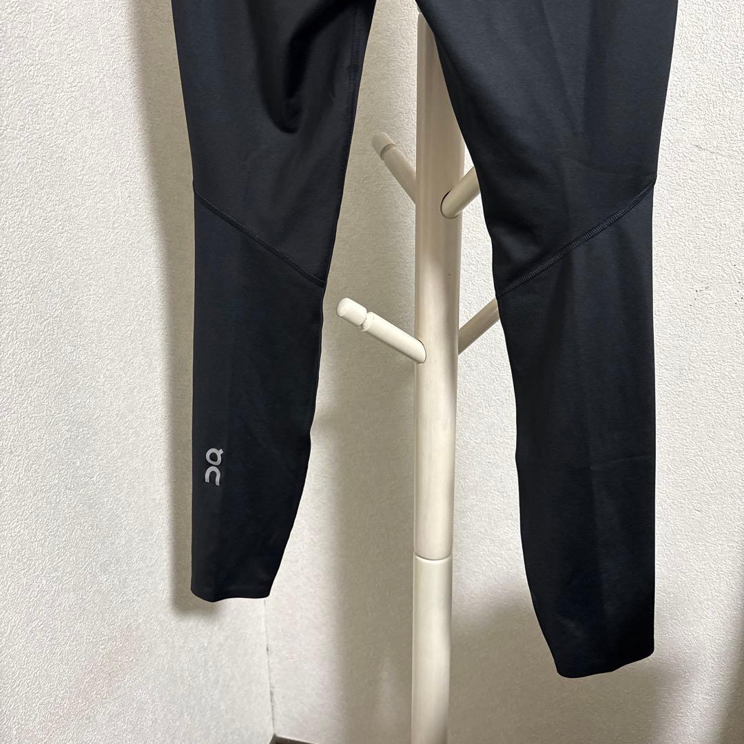on performance tights パフォーマンスタイツ　Mサイズ