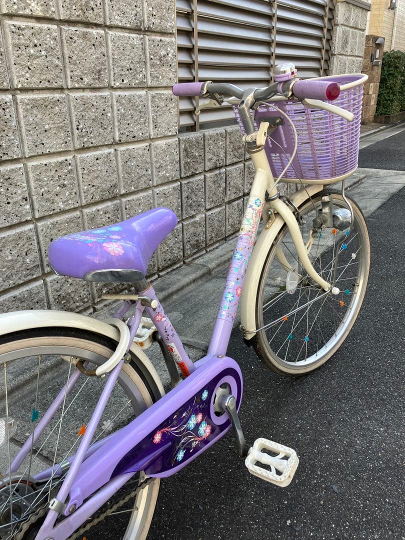 子供用自転車 紫色 花柄デザイン　22インチ