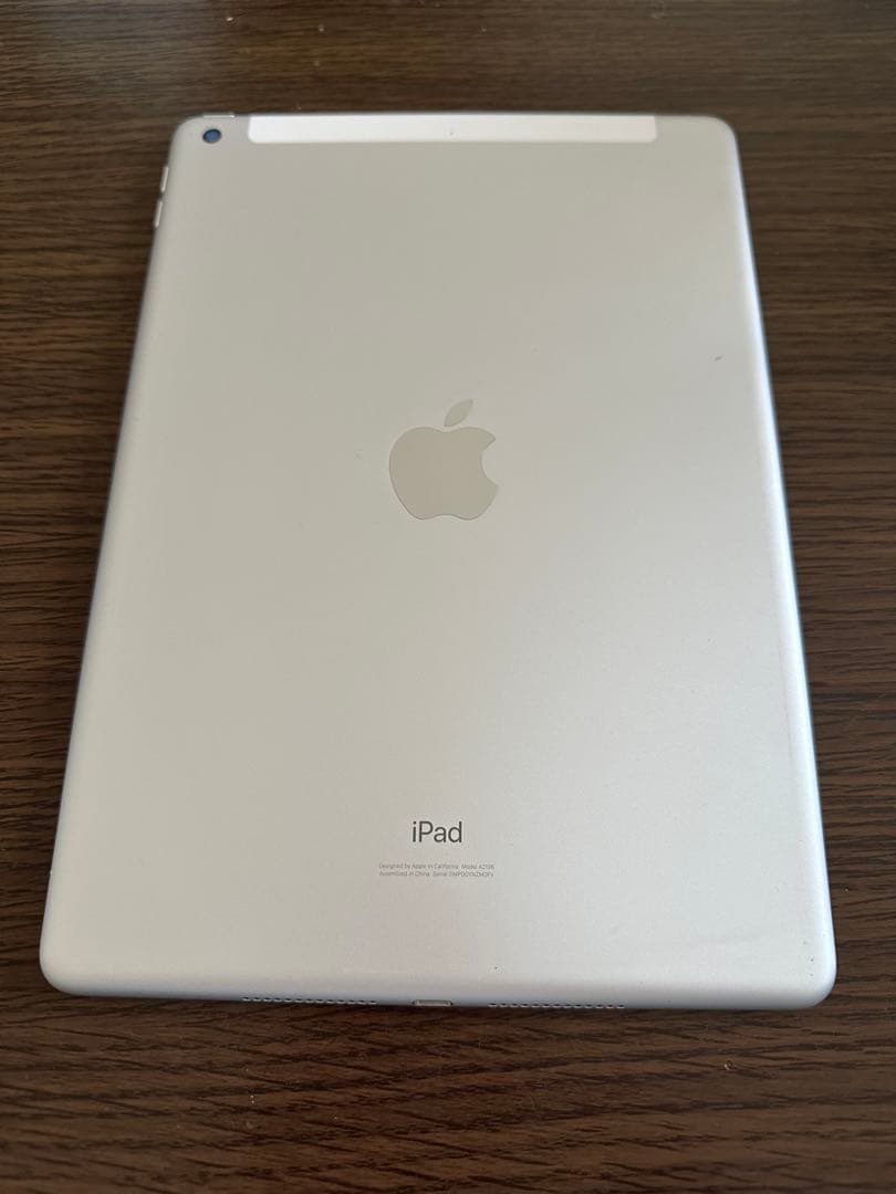 美品iPad 第7世代 Wi-Fi + Cellular 32GB シルバー
