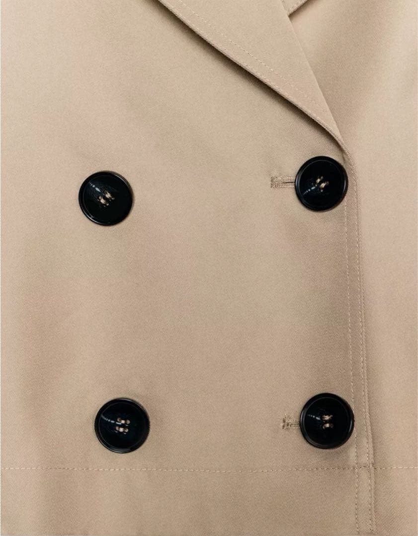 新品未使用　ZARA ショートダブルブレストトレンチコート　Lサイズ