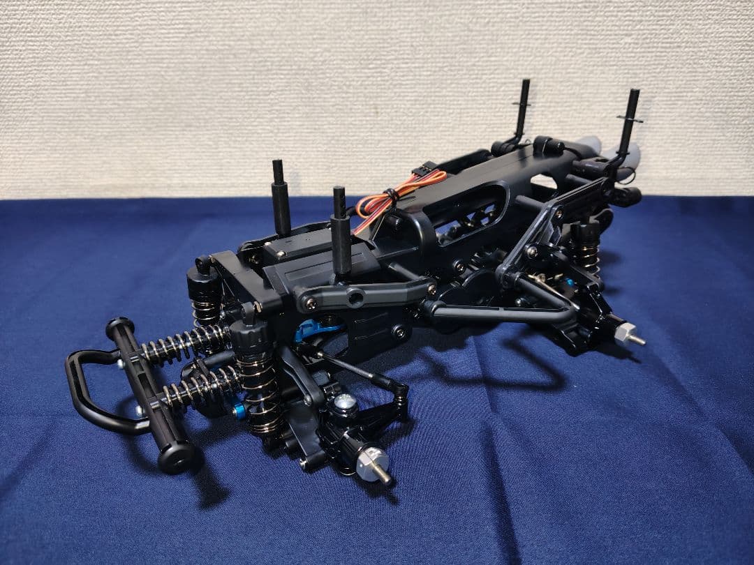 タミヤ 1/10 RC コミカルホーネット