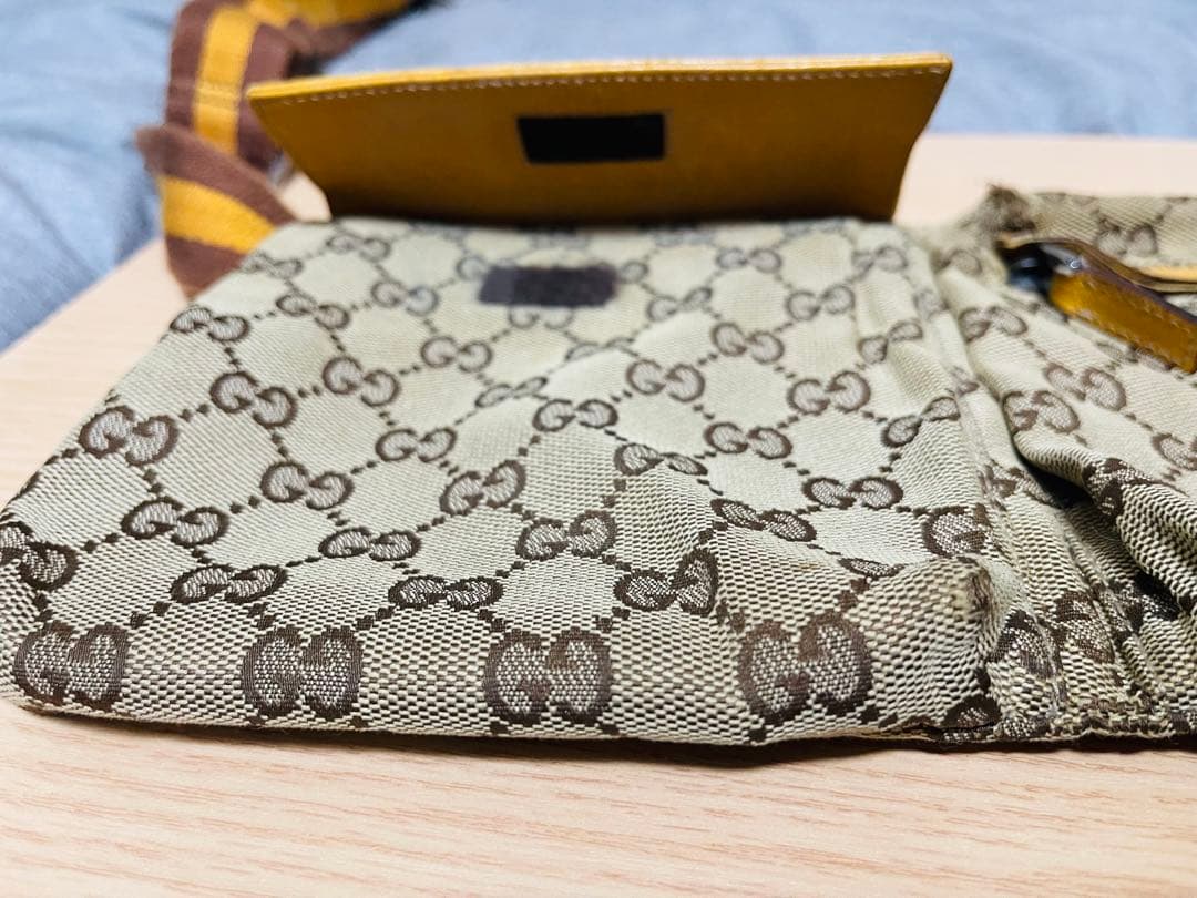 ★GUCCI GG ボディバッグ・ウエストポーチ ★