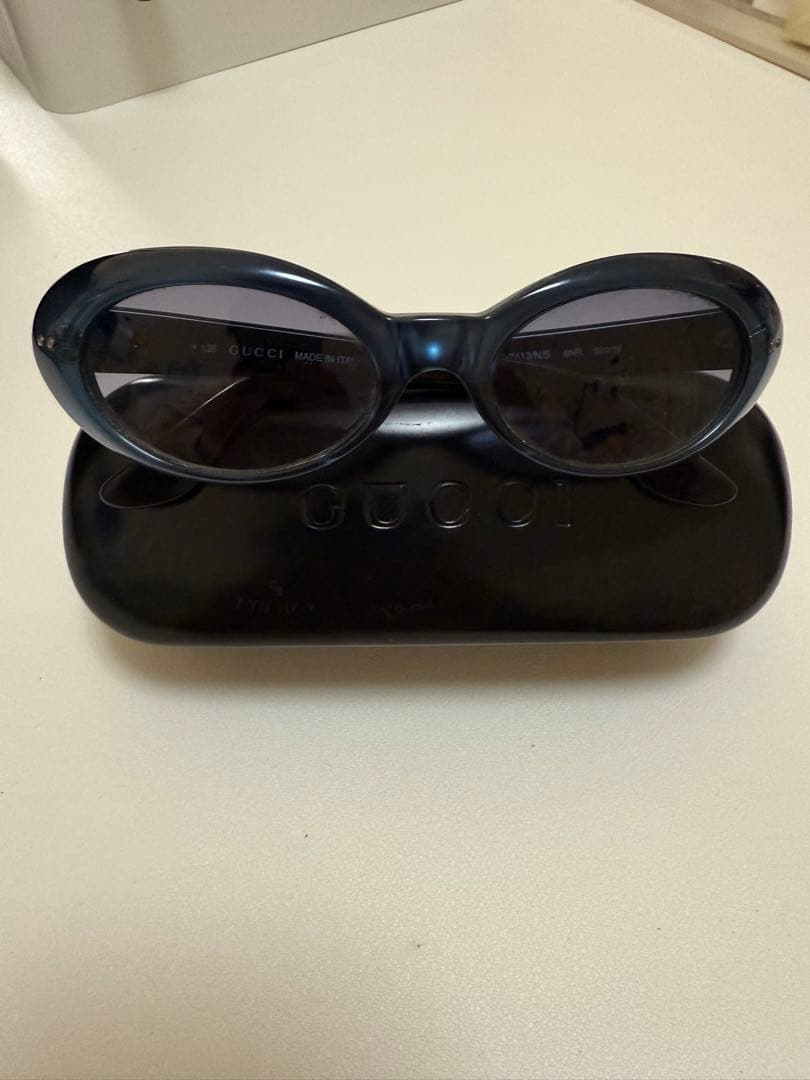 GUCCI (GG2413)サングラス　ケース付き　ヴィンテージ