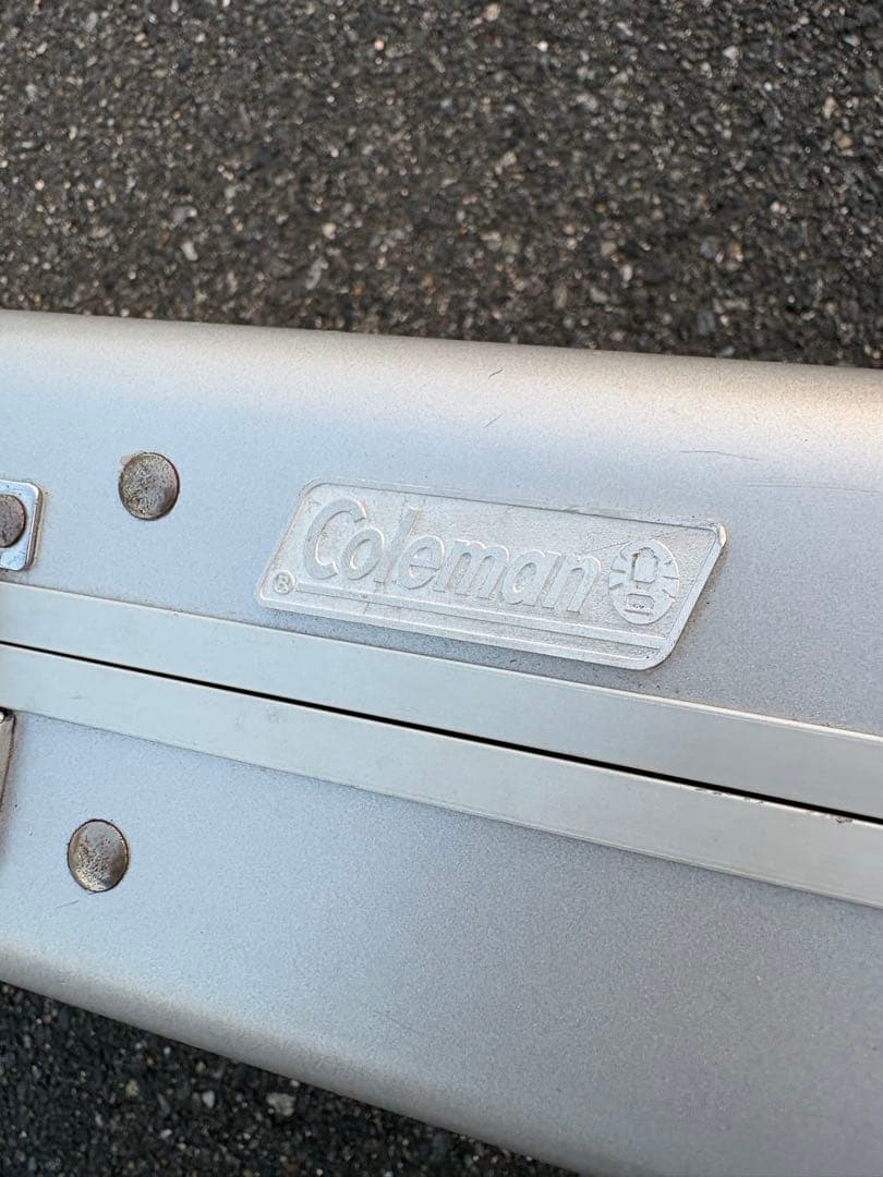 Colemanテーブル チェアセット