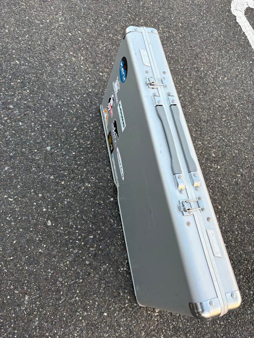 Colemanテーブル チェアセット