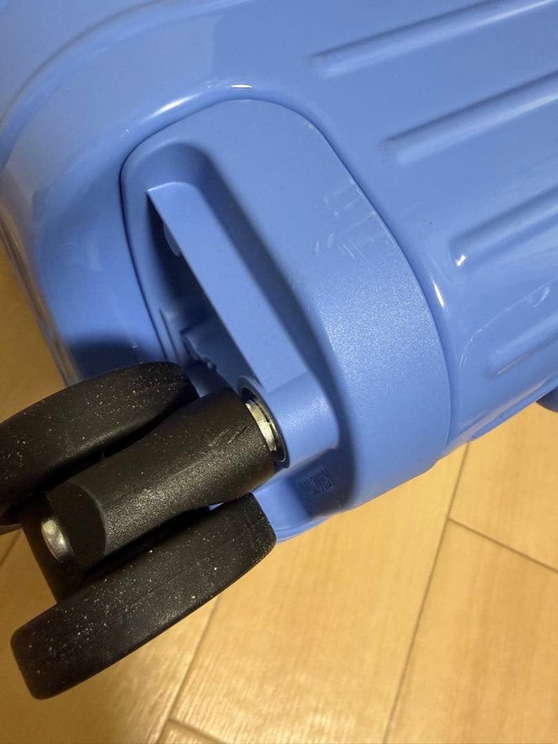◆値下げ RIMOWA ESSENTIAL キャビン シーブルー リモワ 36L