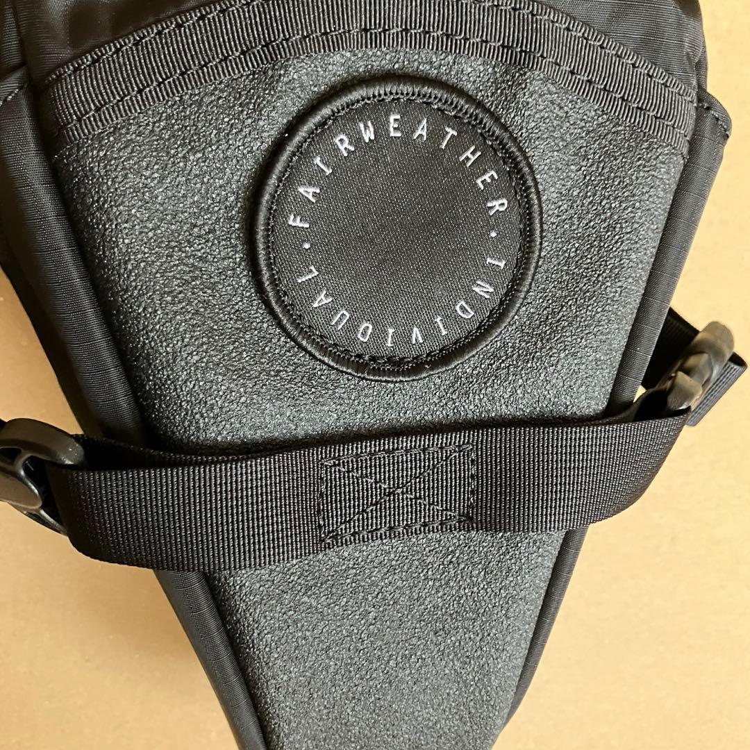 中古美品　FAIRWEATHER seat bag mini black