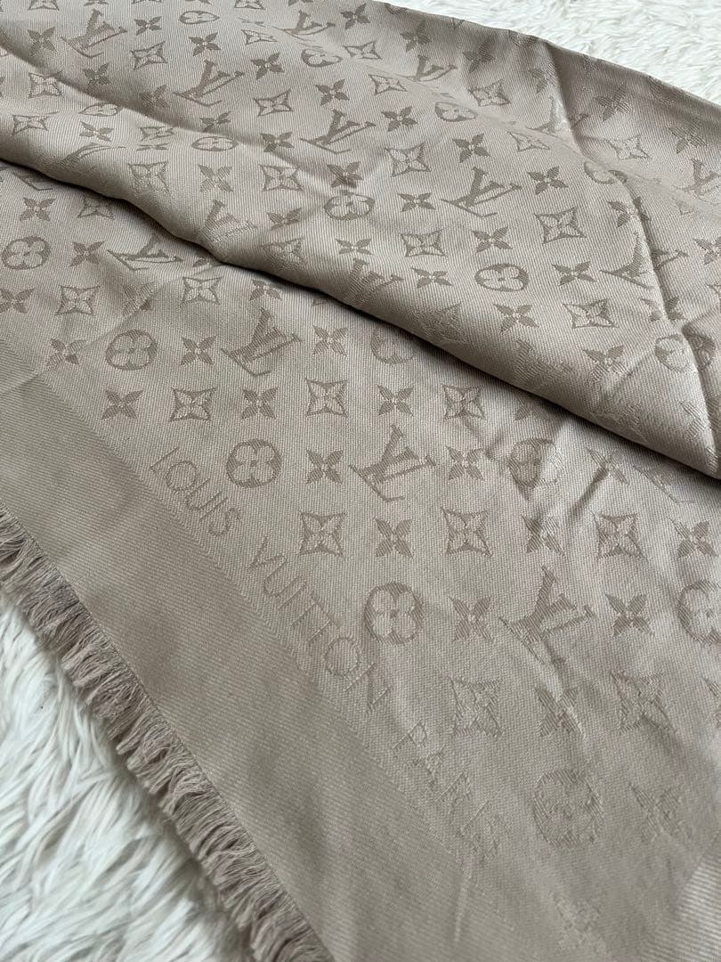 【最終値下げ】LOUIS VITTON ショール モノグラム グレージュ